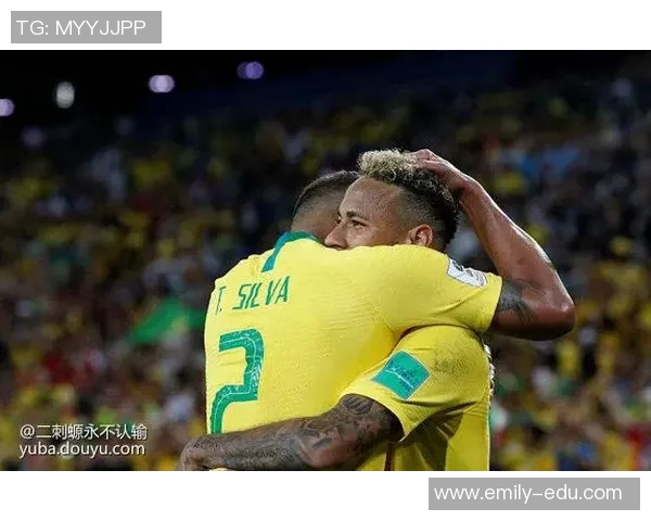 背影中的英雄：聚焦足球球星们背后不为人知的故事与坚韧精神