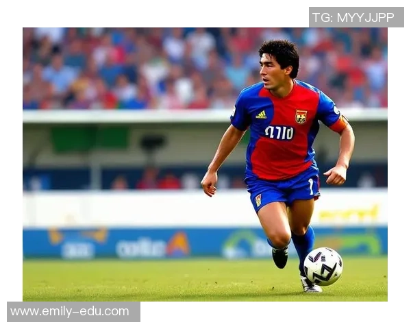 足球明星三子兵：聚焦那些拥有三个孩子的传奇球员家庭故事