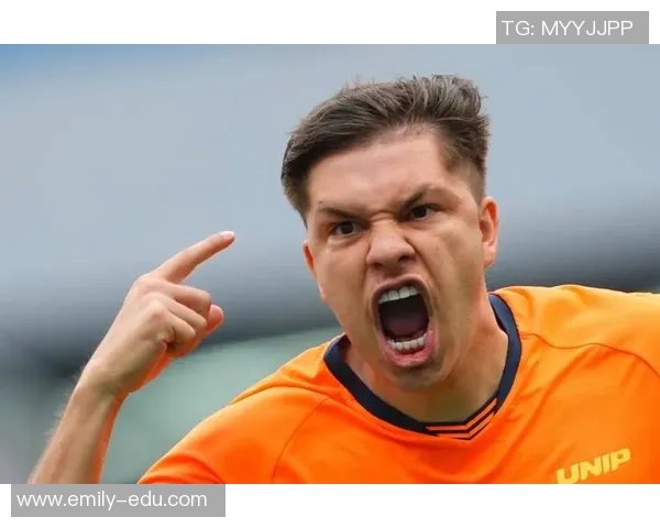 羽生姓男足球员盘点探索其在足球界的表现与成就 羽生姓男足球员盘点探索其在足球界的表现与成就